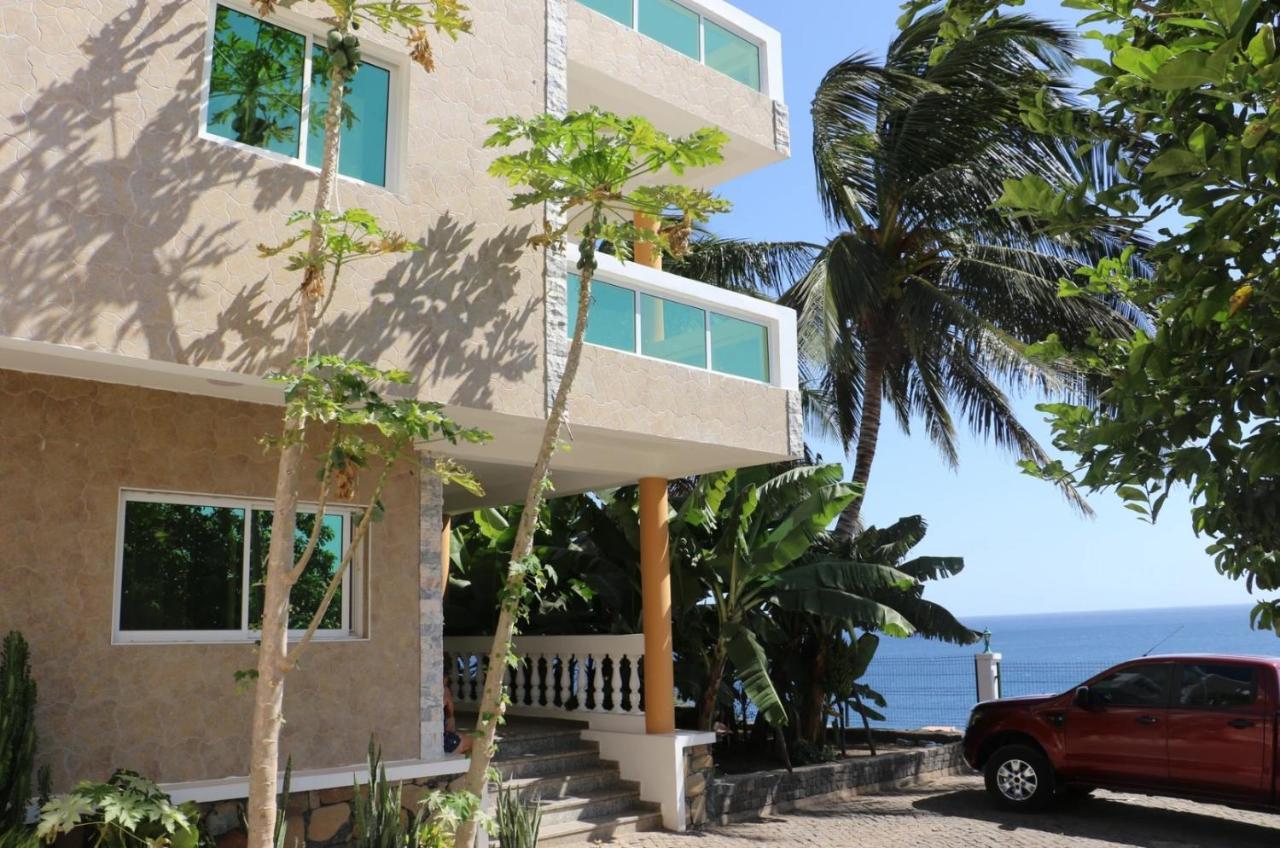 Cidade Paradise Guesthouse Cidade Velha Exterior photo